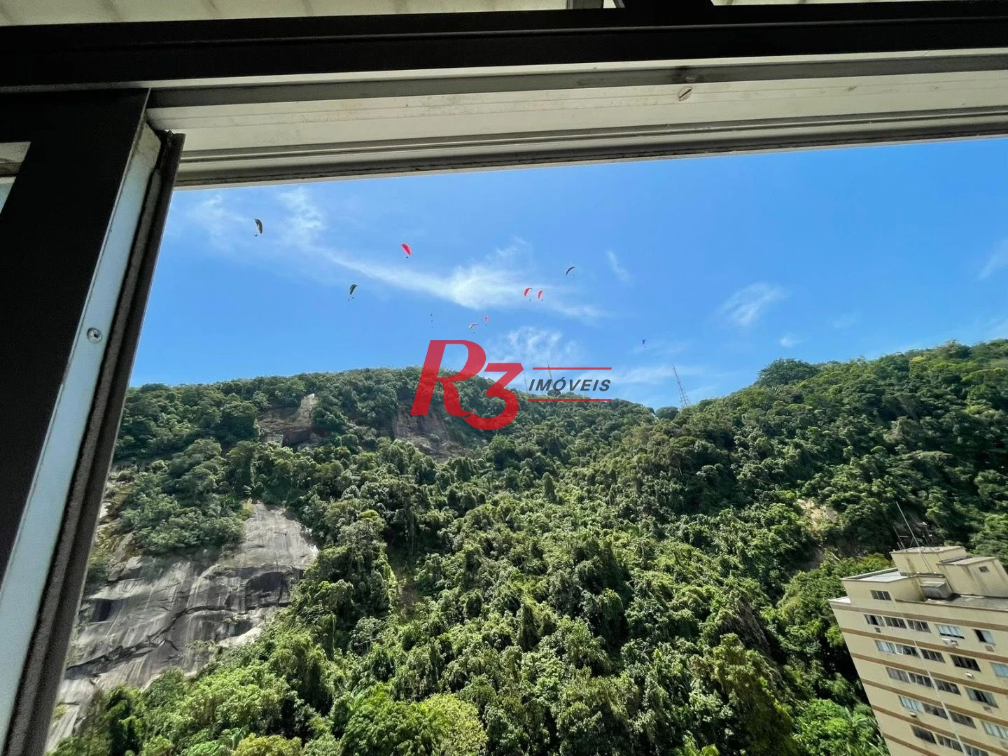 Kitnet com 1 dormitório à venda, 30 m² por R$ 260.000,00 - Itararé - São Vicente/SP