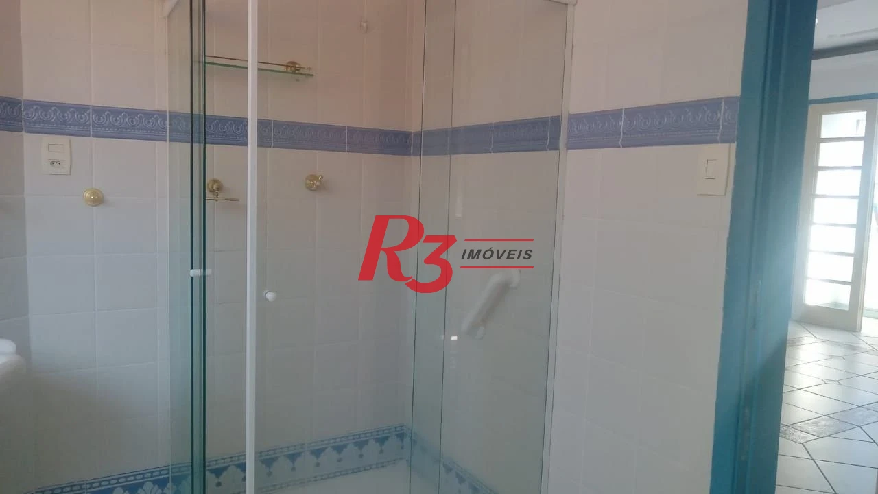 Apartamento com 2 dormitórios à venda, 82 m² por R$ 470.000,00 - Gonzaga - Santos/SP