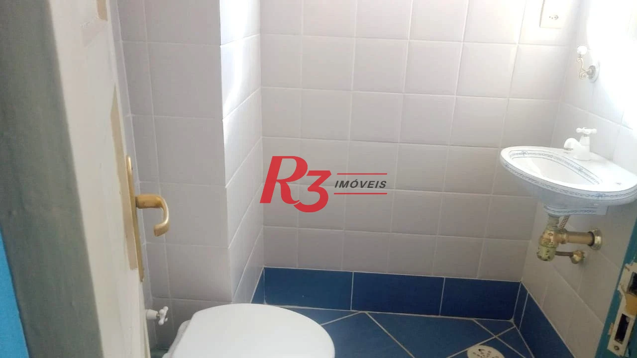 Apartamento com 2 dormitórios à venda, 82 m² por R$ 470.000,00 - Gonzaga - Santos/SP