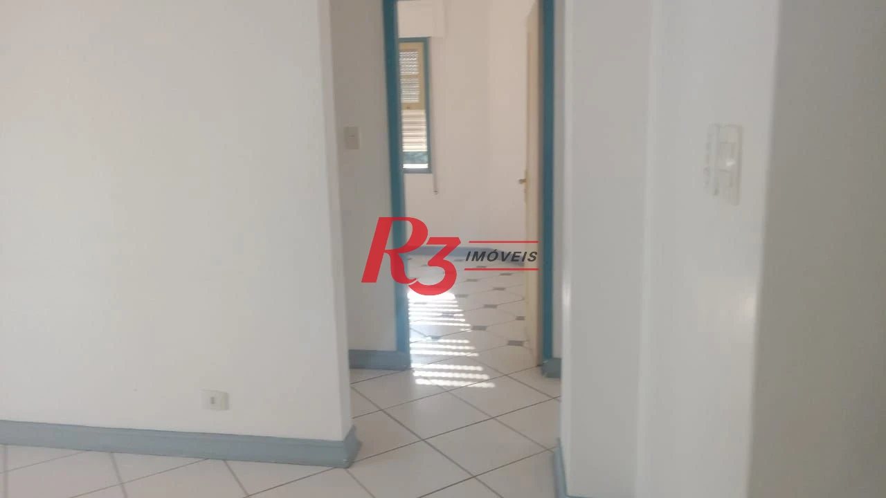 Apartamento com 2 dormitórios à venda, 82 m² por R$ 470.000,00 - Gonzaga - Santos/SP