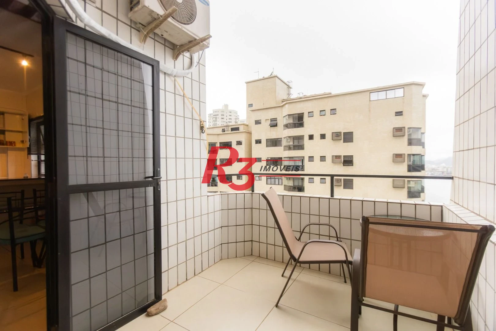 Apartamento com 1 dormitório para alugar, 70 m² por R$ 6.000,00/mês - Ponta da Praia - Santos/SP