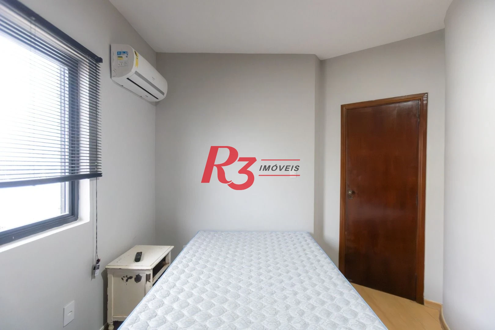 Apartamento com 1 dormitório para alugar, 70 m² por R$ 6.000,00/mês - Ponta da Praia - Santos/SP