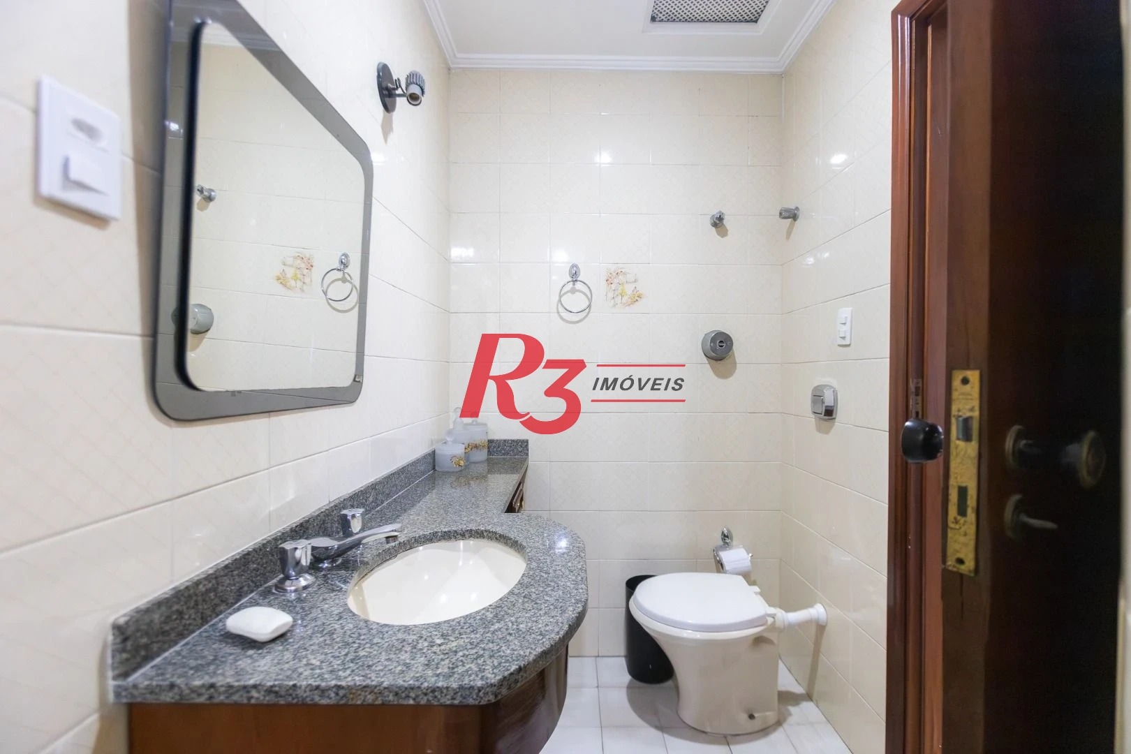 Apartamento com 1 dormitório para alugar, 70 m² por R$ 6.000,00/mês - Ponta da Praia - Santos/SP