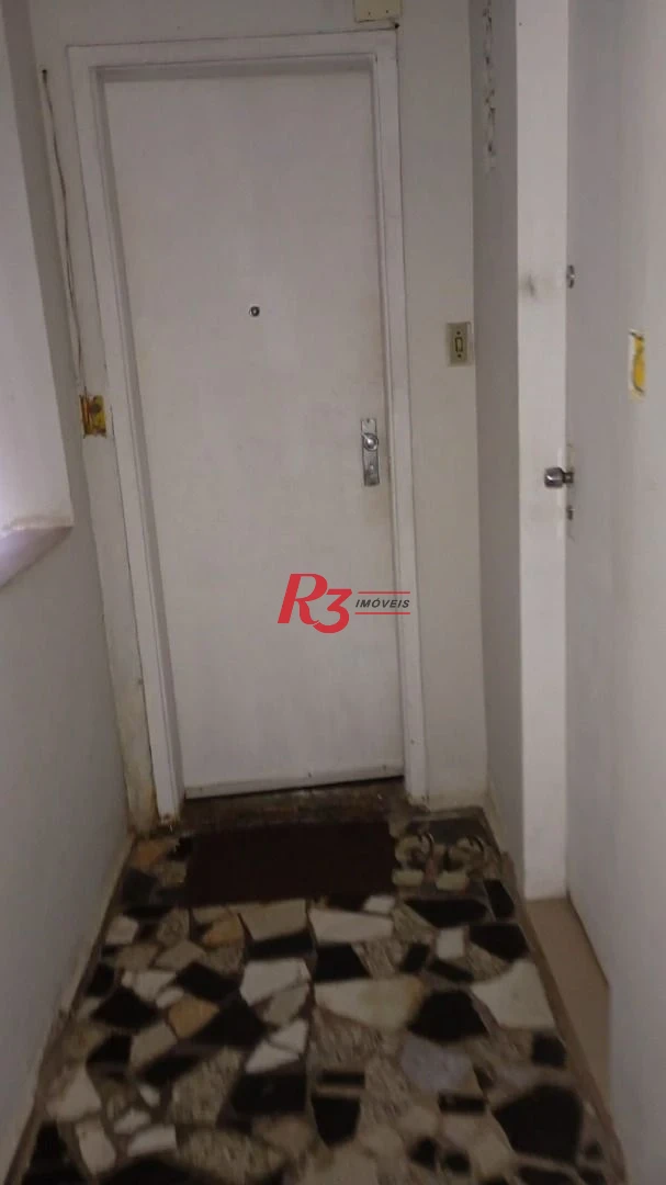 Apartamento com 1 dormitório à venda, 50 m² por R$ 300.000,00 - Embaré - Santos/SP