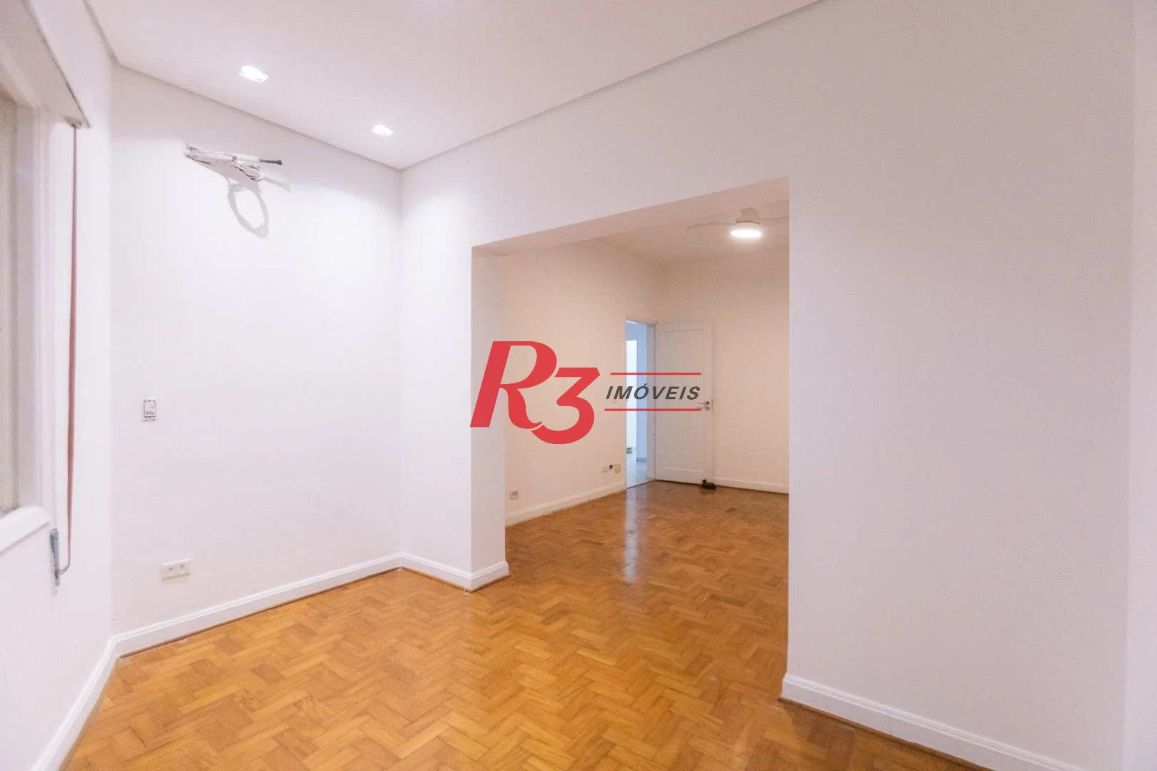 Apartamento com 3 dormitórios à venda, 165 m² por R$ 850.000,00 - Aparecida - Santos/SP