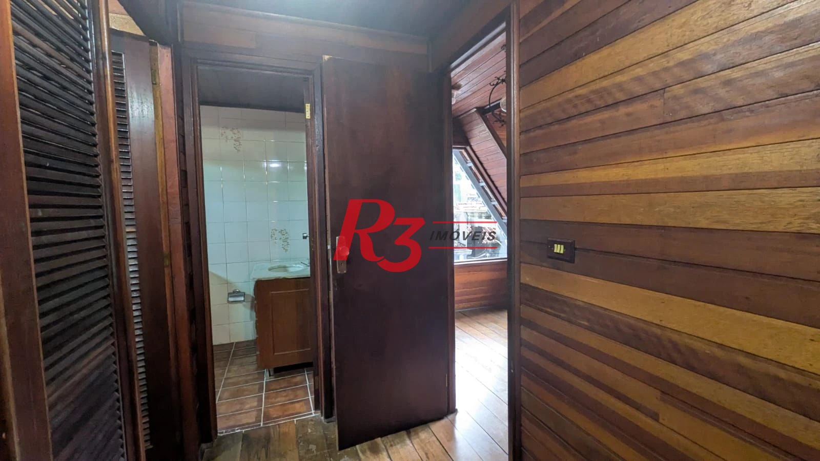 Sobrado à venda, 184 m² por R$ 890.000,00 - Morro de Nova Cintra - Santos/SP