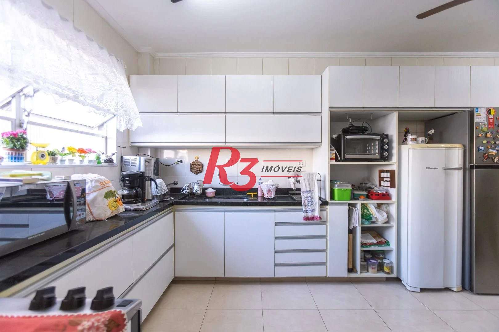 Apartamento com 2 dormitórios à venda, 118 m² por R$ 660.000,00 - Ponta da Praia - Santos/SP