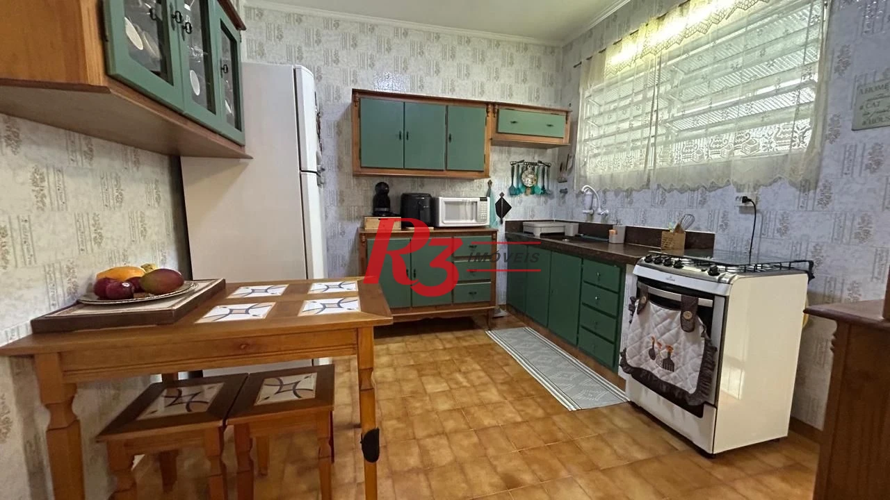 Apartamento com 2 dormitórios à venda, 86 m² por R$ 460.000,00 - Embaré - Santos/SP