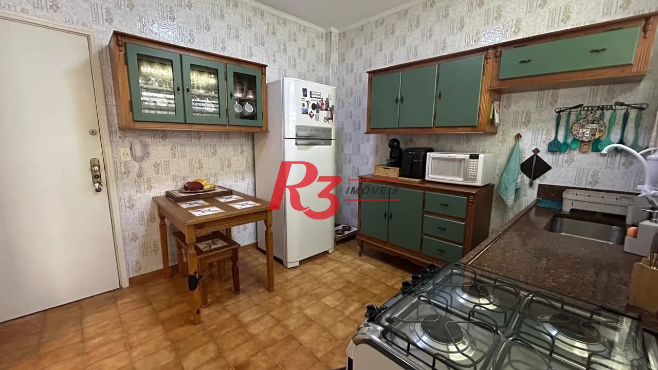 Apartamento com 2 dormitórios à venda, 86 m² por R$ 460.000,00 - Embaré - Santos/SP