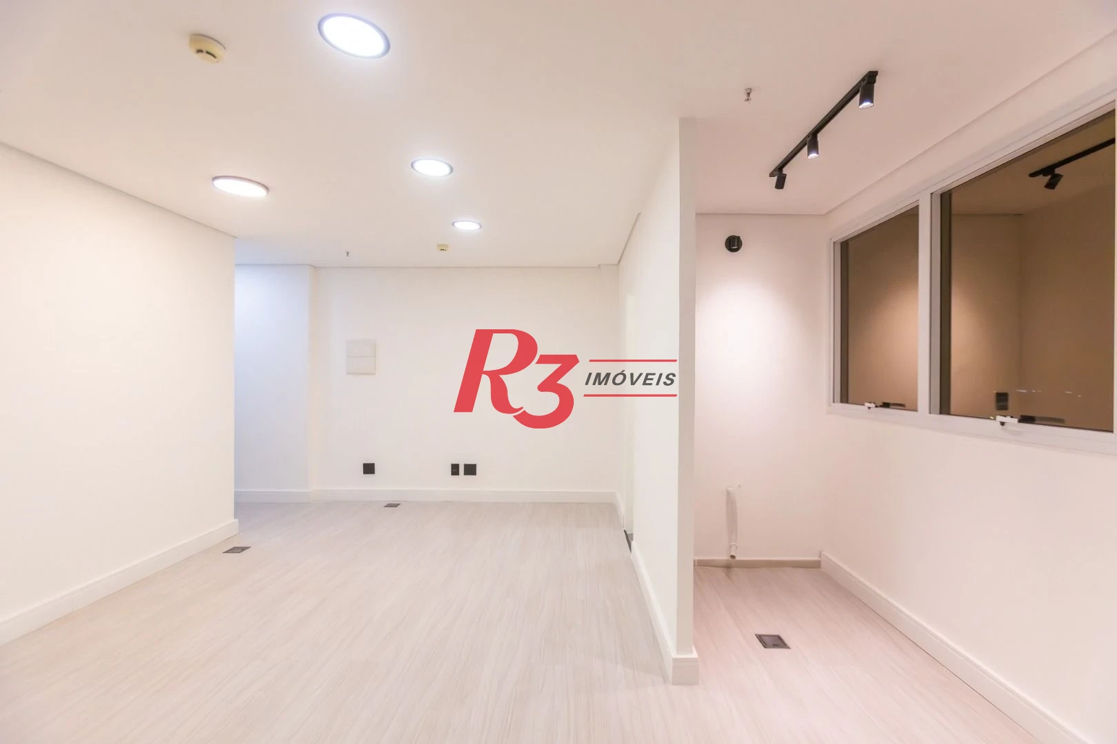 Sala para alugar, 47 m² por R$ 3.300,02/mês - Ponta da Praia - Santos/SP