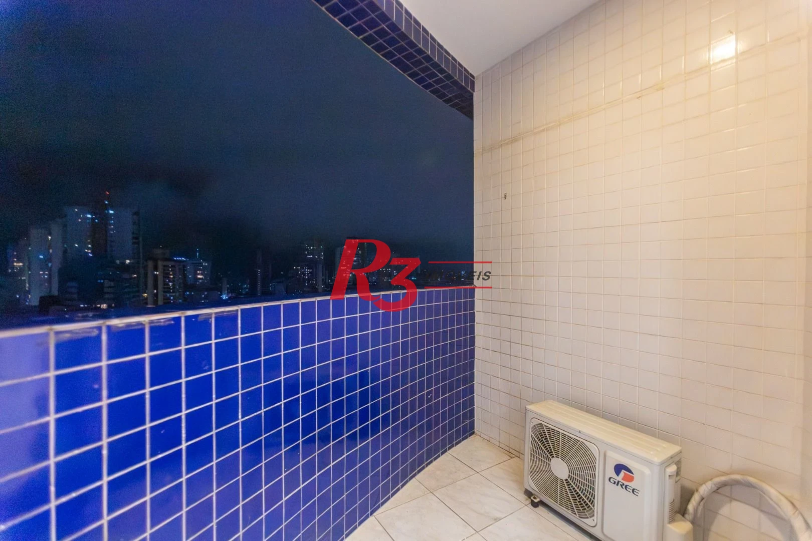 Sala para alugar, 47 m² por R$ 3.300,02/mês - Ponta da Praia - Santos/SP