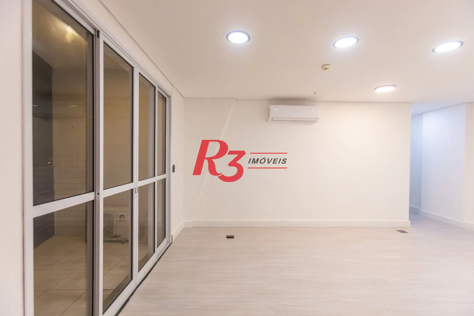 Sala para alugar, 47 m² por R$ 3.300,02/mês - Ponta da Praia - Santos/SP
