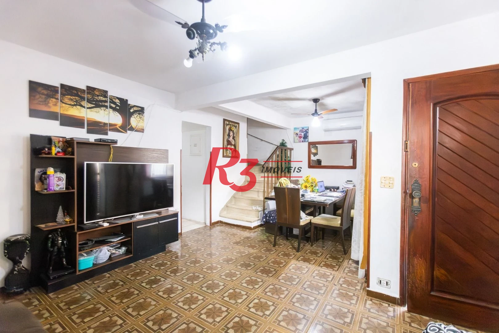 Sobrado com 4 dormitórios à venda, 93 m² por R$ 650.000,00 - Estuário - Santos/SP