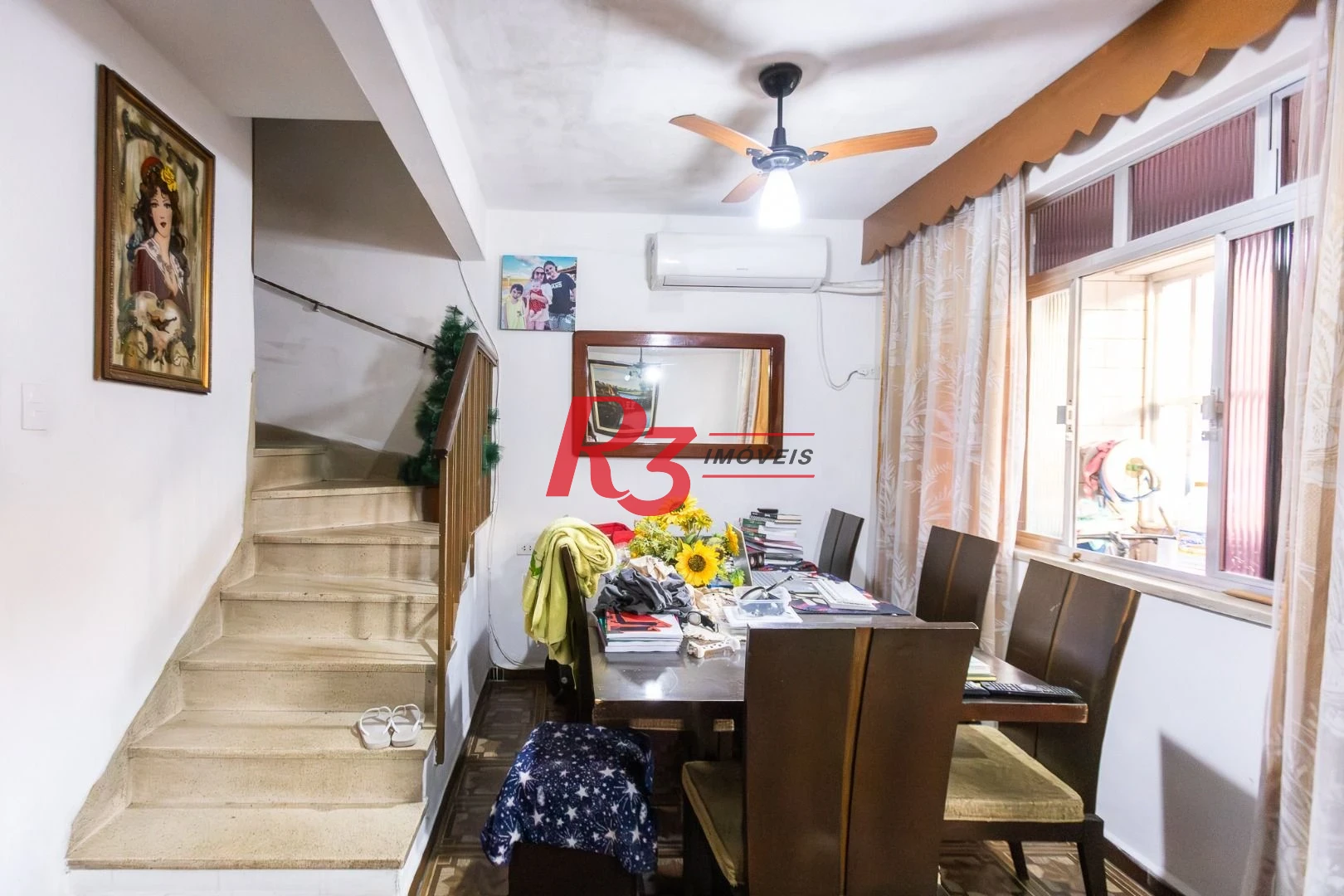 Sobrado com 4 dormitórios à venda, 93 m² por R$ 650.000,00 - Estuário - Santos/SP