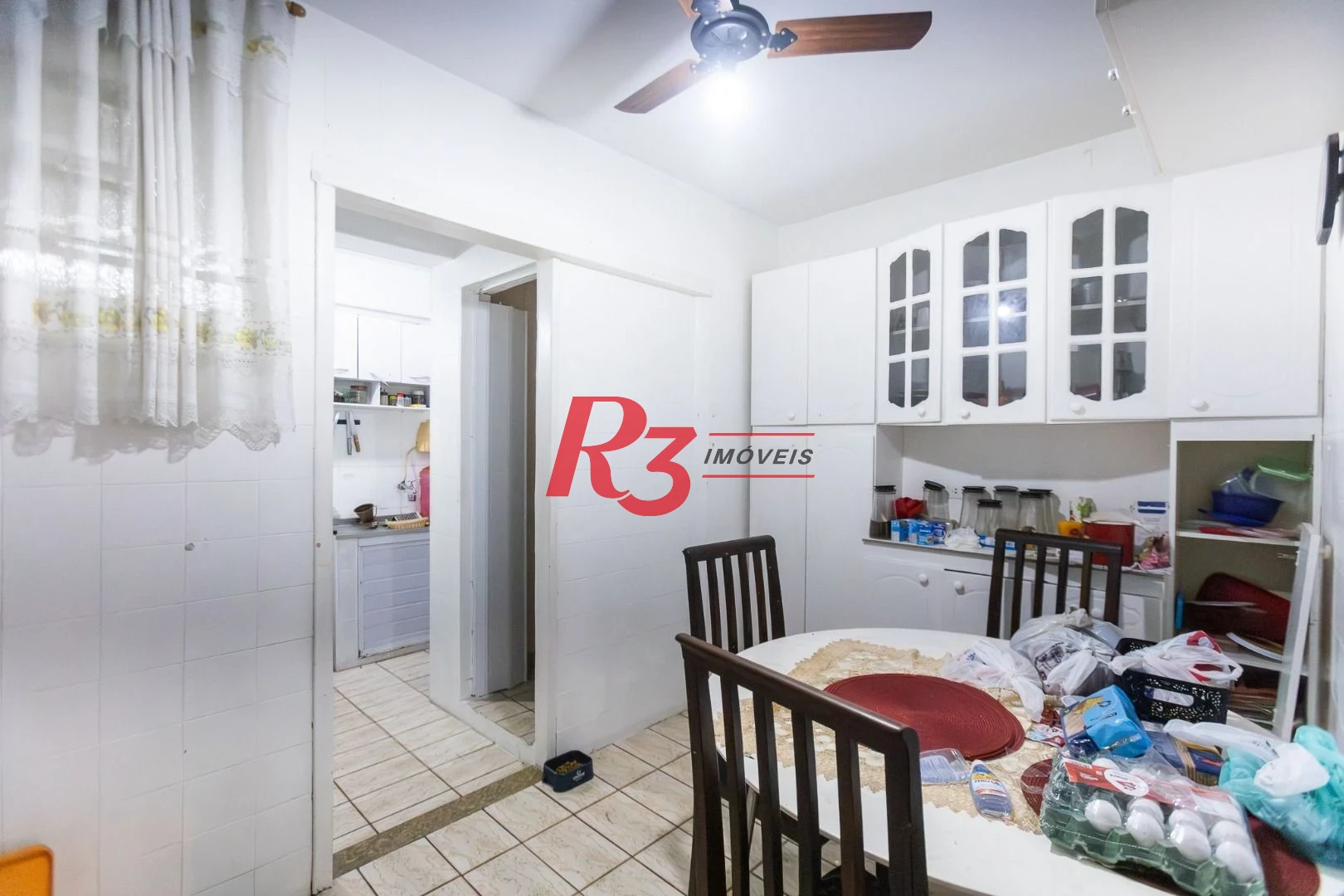 Sobrado com 4 dormitórios à venda, 93 m² por R$ 650.000,00 - Estuário - Santos/SP