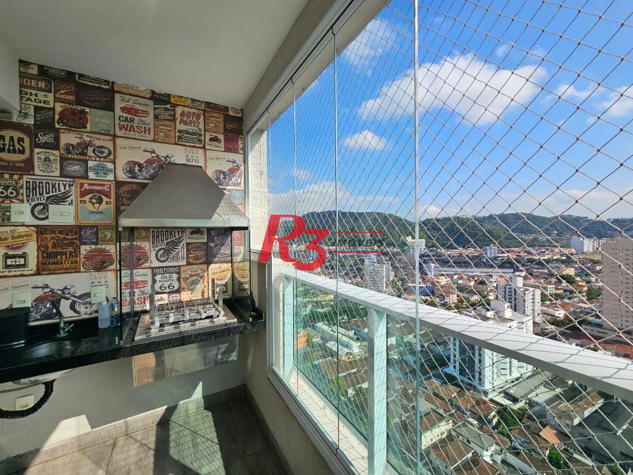 Apartamento com 2 dormitórios à venda, 63 m² por R$ 800.000,00 - Campo Grande - Santos/SP