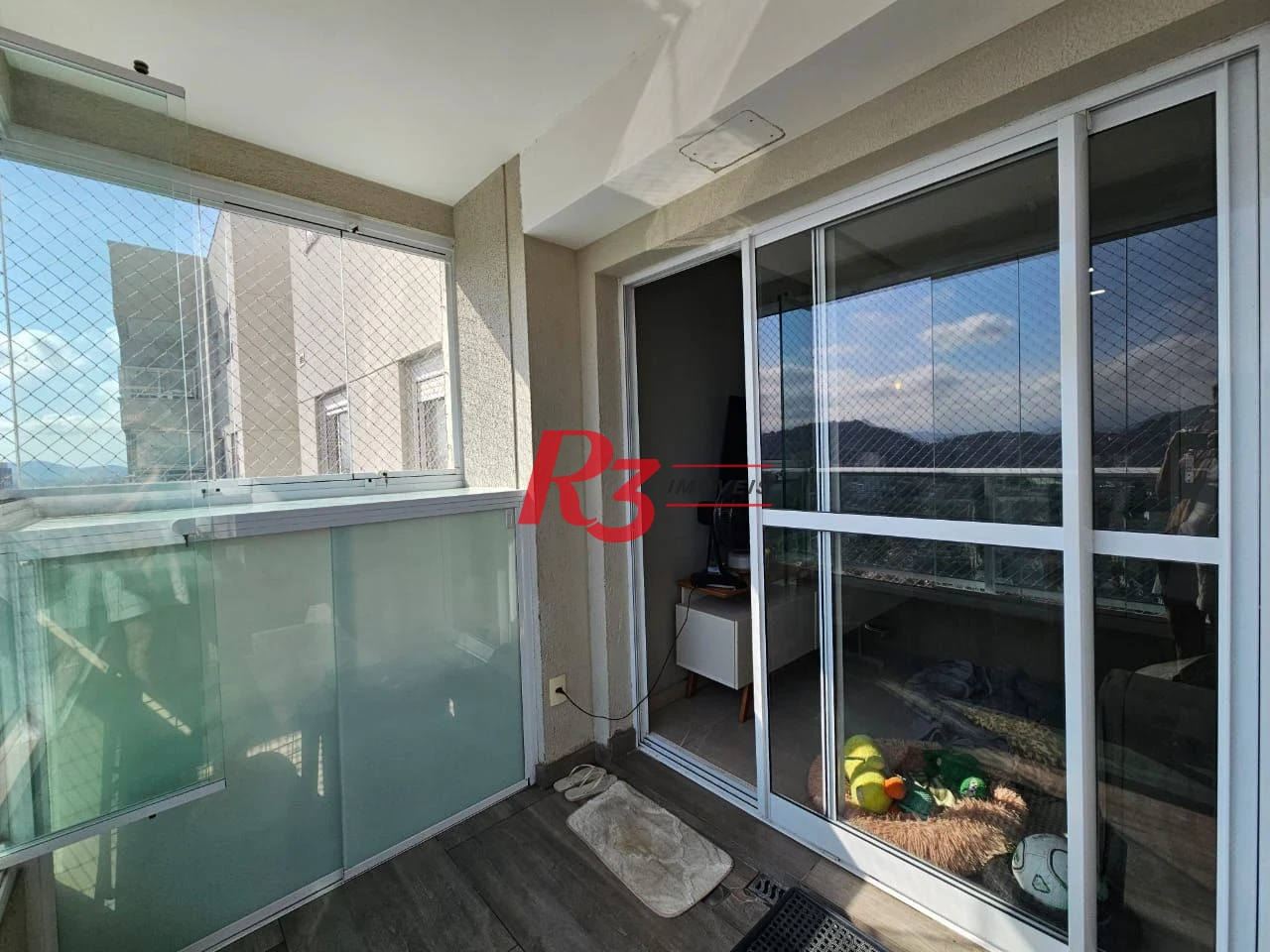 Apartamento com 2 dormitórios à venda, 63 m² por R$ 800.000,00 - Campo Grande - Santos/SP