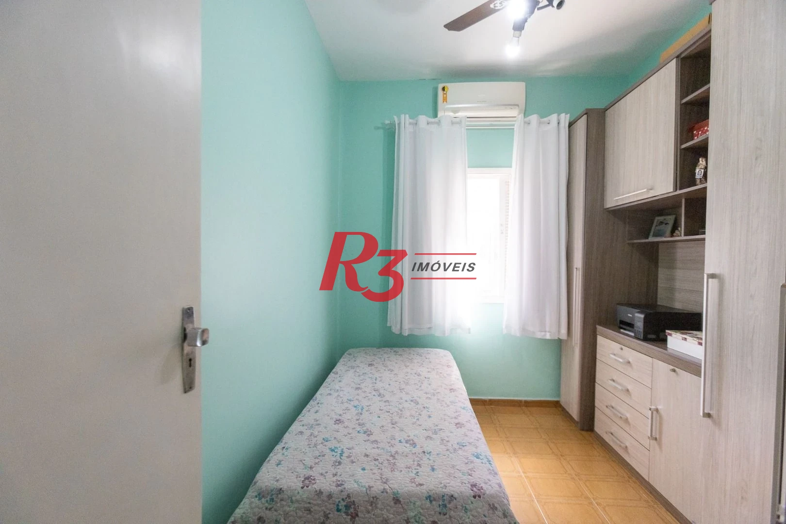 Casa com 3 dormitórios à venda, 320 m² por R$ 720.000,00 - Vila São Jorge - Santos/SP