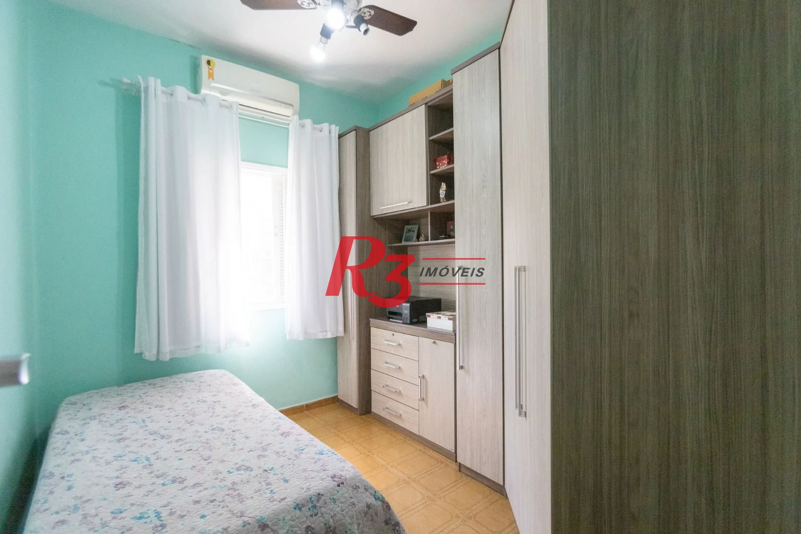 Casa com 3 dormitórios à venda, 320 m² por R$ 720.000,00 - Vila São Jorge - Santos/SP