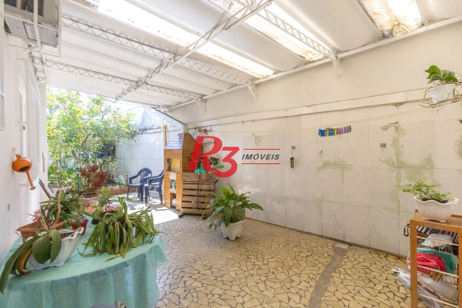 Casa com 3 dormitórios à venda, 320 m² por R$ 720.000,00 - Vila São Jorge - Santos/SP