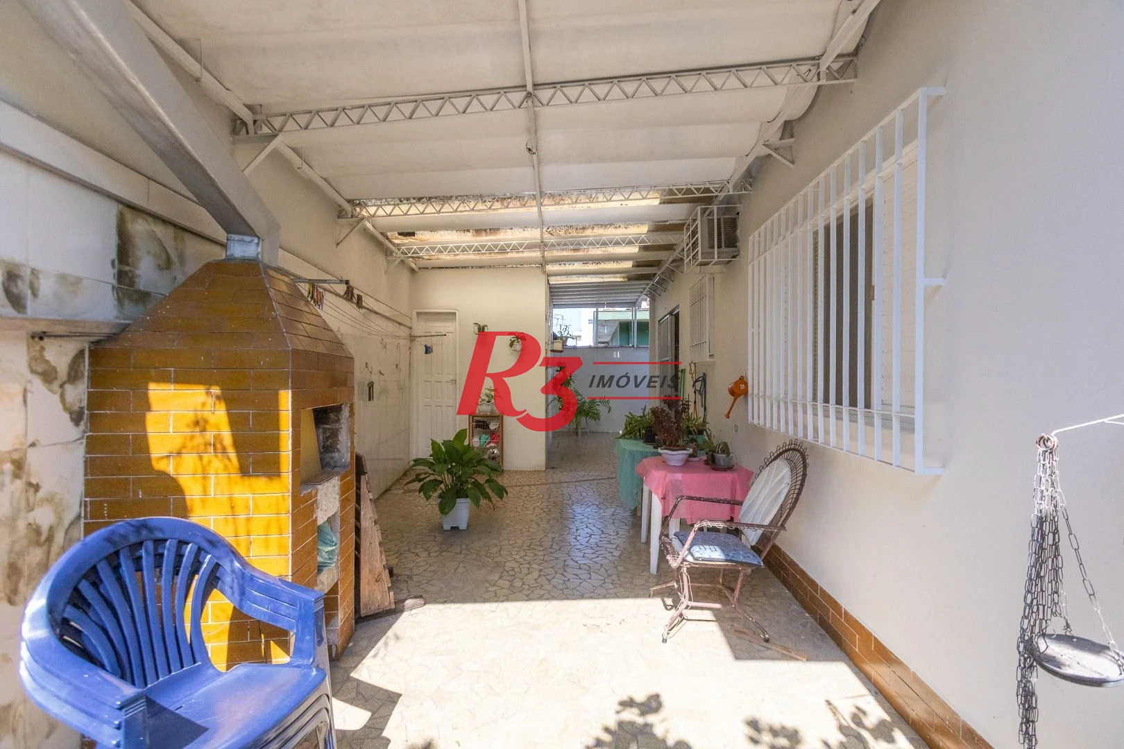 Casa com 3 dormitórios à venda, 320 m² por R$ 720.000,00 - Vila São Jorge - Santos/SP