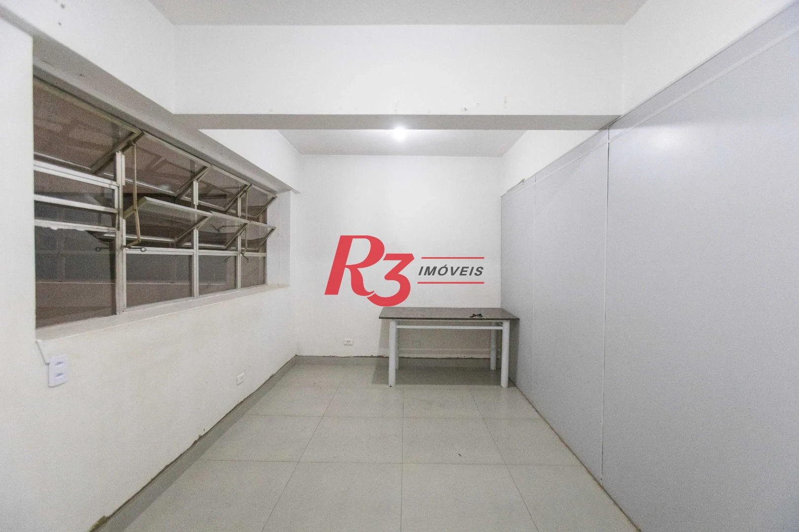 Sala para alugar, 92 m² por R$ 5.000,00/mês - Centro - Santos/SP