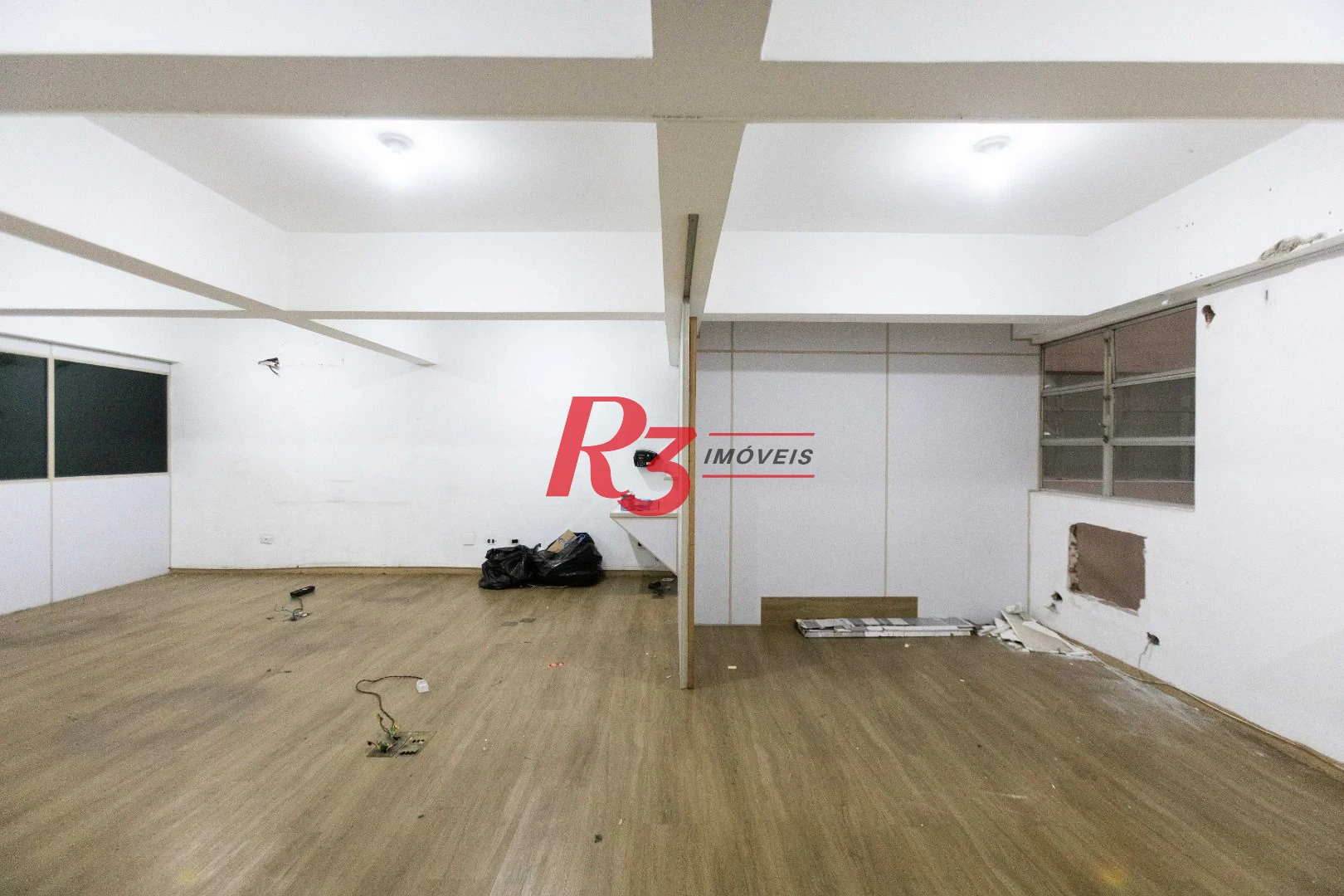 Sala para alugar, 92 m² por R$ 5.000,00/mês - Centro - Santos/SP