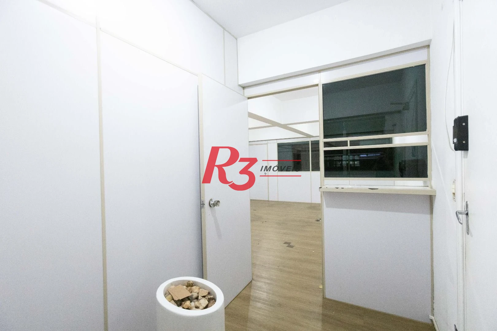 Sala para alugar, 92 m² por R$ 5.000,00/mês - Centro - Santos/SP