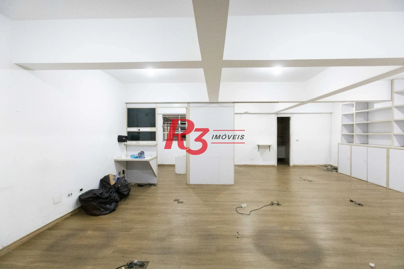 Sala para alugar, 92 m² por R$ 5.000,00/mês - Centro - Santos/SP