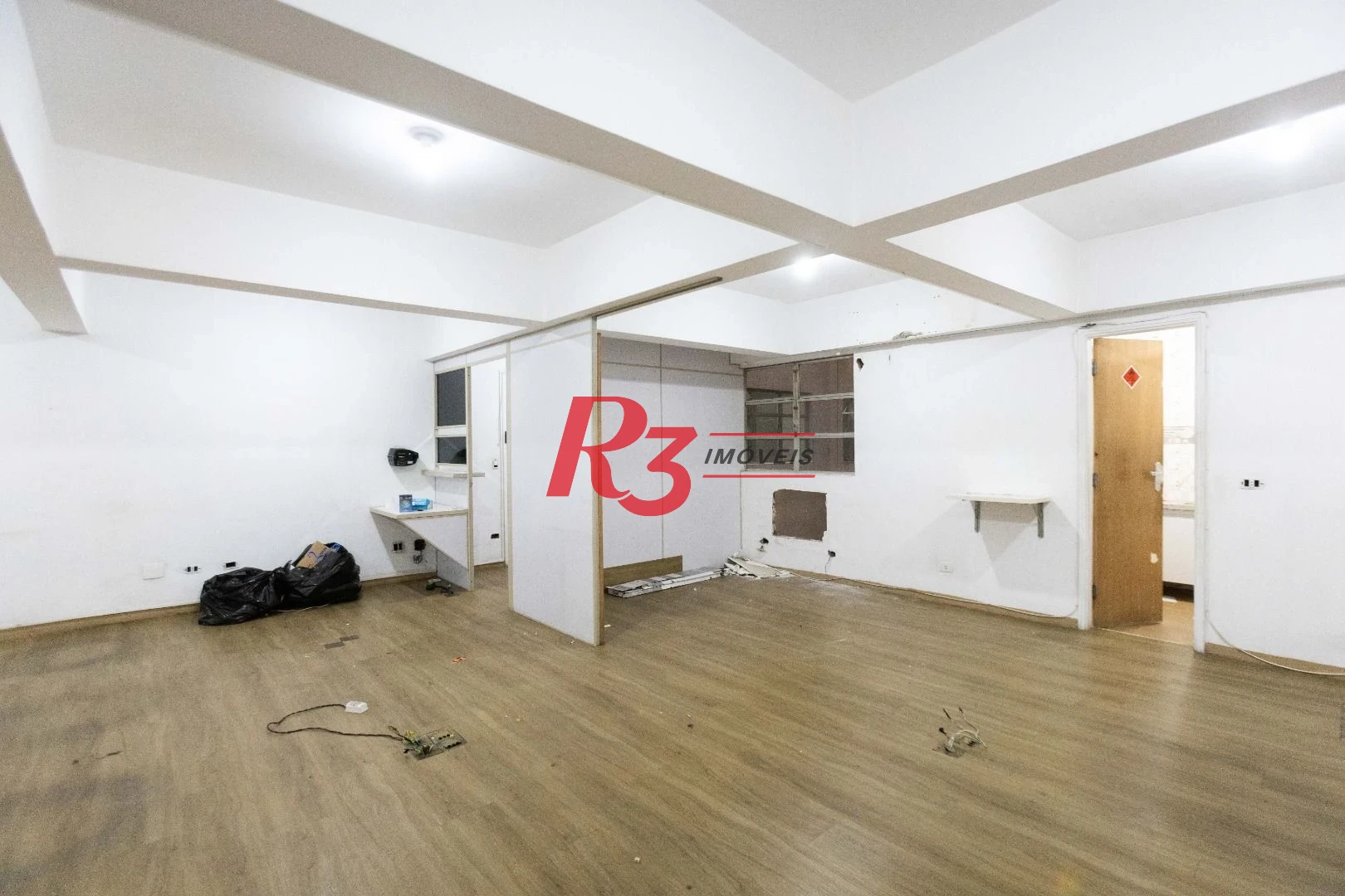 Sala para alugar, 92 m² por R$ 5.000,00/mês - Centro - Santos/SP
