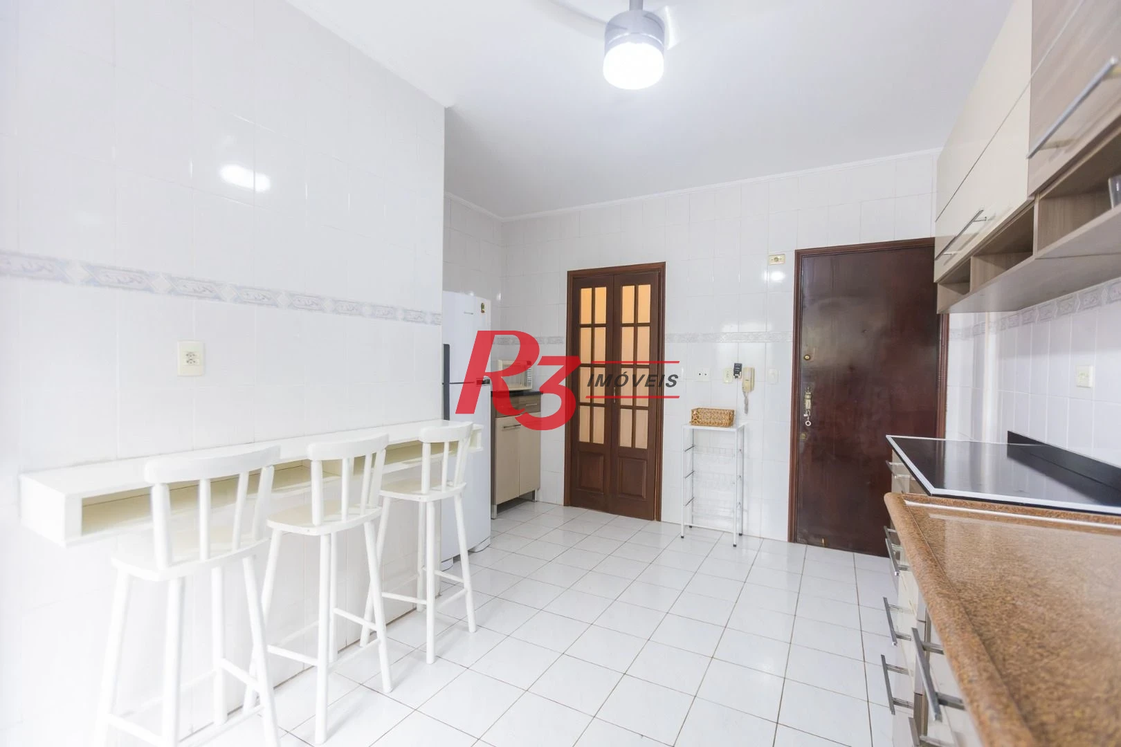 Apartamento com 2 dormitórios para alugar, 90 m² por R$ 4.500,00/mês - Campo Grande - Santos/SP