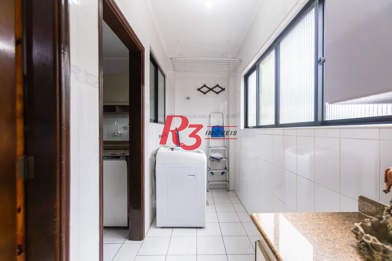 Apartamento com 2 dormitórios para alugar, 90 m² por R$ 4.500,00/mês - Campo Grande - Santos/SP