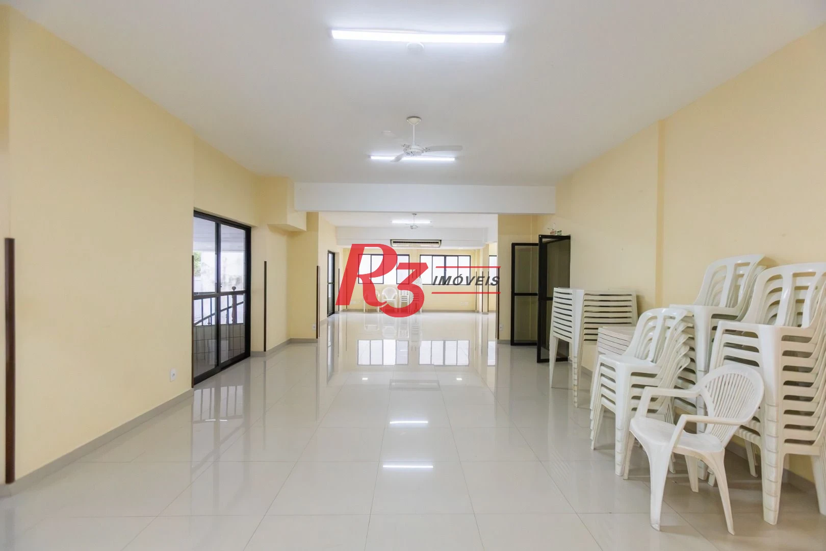 Apartamento com 2 dormitórios para alugar, 90 m² por R$ 4.500,00/mês - Campo Grande - Santos/SP