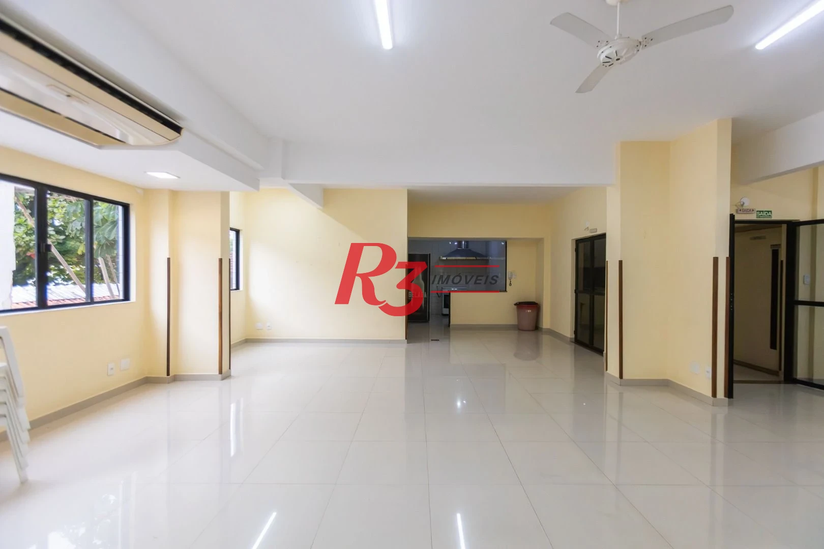 Apartamento com 2 dormitórios para alugar, 90 m² por R$ 4.500,00/mês - Campo Grande - Santos/SP