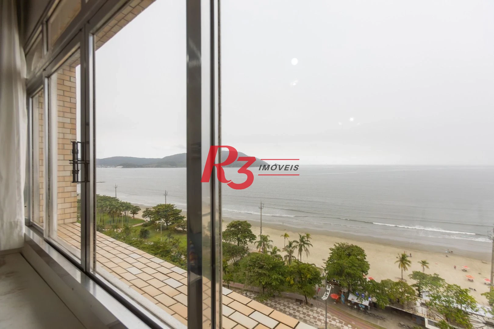Apartamento com 2 dormitórios à venda, 84 m² por R$ 850.000,00 - Embaré - Santos/SP