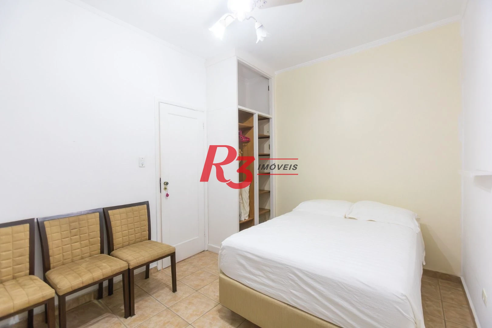 Apartamento com 2 dormitórios à venda, 84 m² por R$ 850.000,00 - Embaré - Santos/SP