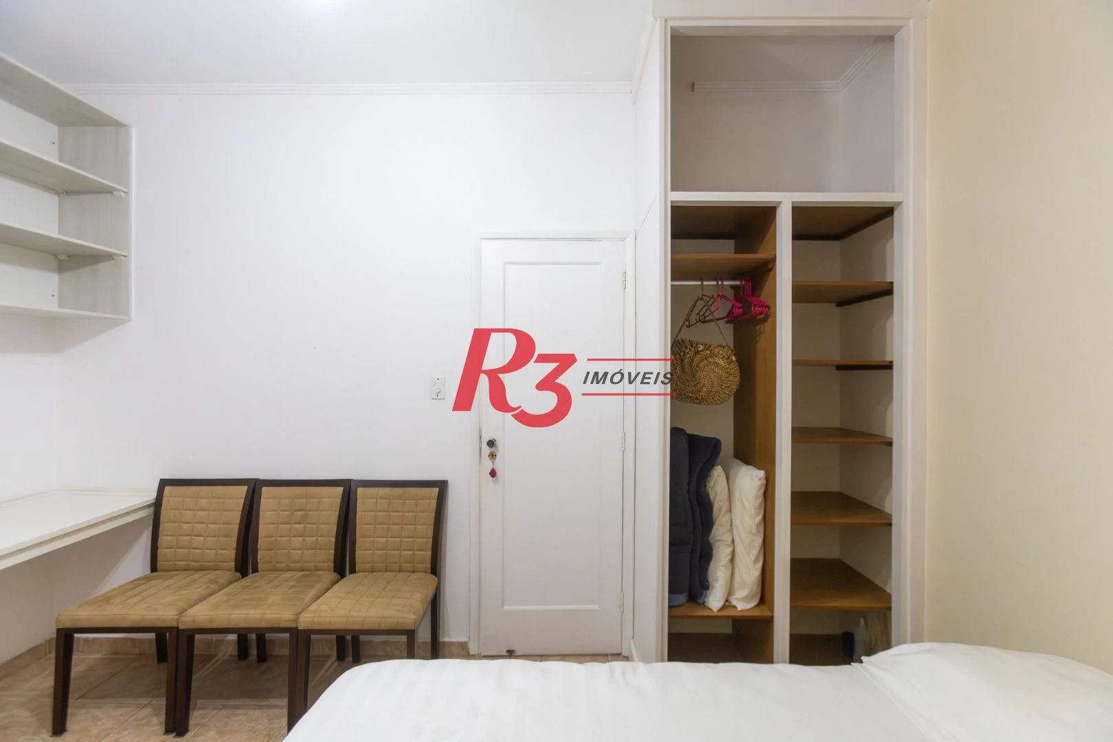 Apartamento com 2 dormitórios à venda, 84 m² por R$ 850.000,00 - Embaré - Santos/SP