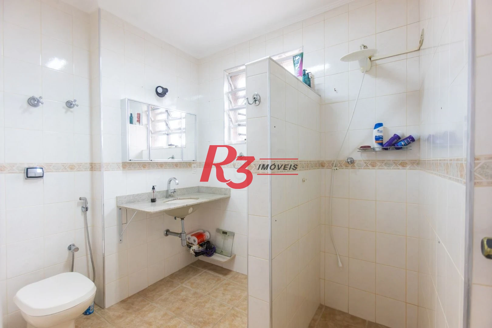 Apartamento com 2 dormitórios à venda, 84 m² por R$ 850.000,00 - Embaré - Santos/SP