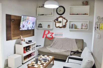 Apartamento com 2 dormitórios à venda, 68 m² por R$ 650.000,00 - José Menino - Santos/SP