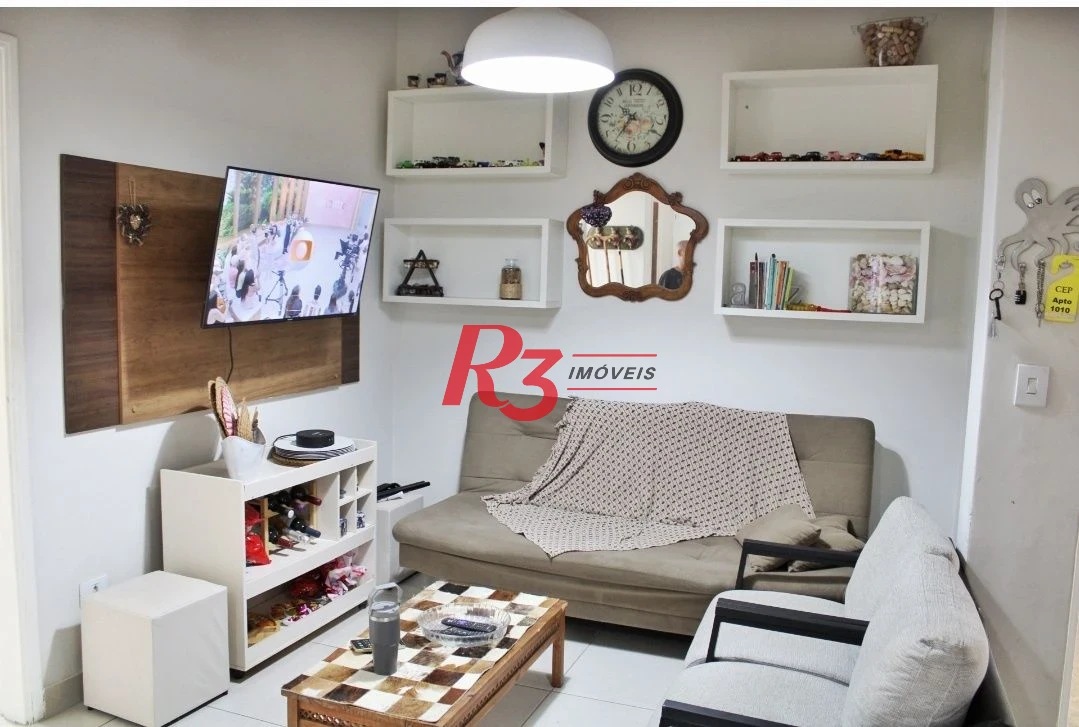 Apartamento com 2 dormitórios à venda, 68 m² por R$ 650.000,00 - José Menino - Santos/SP