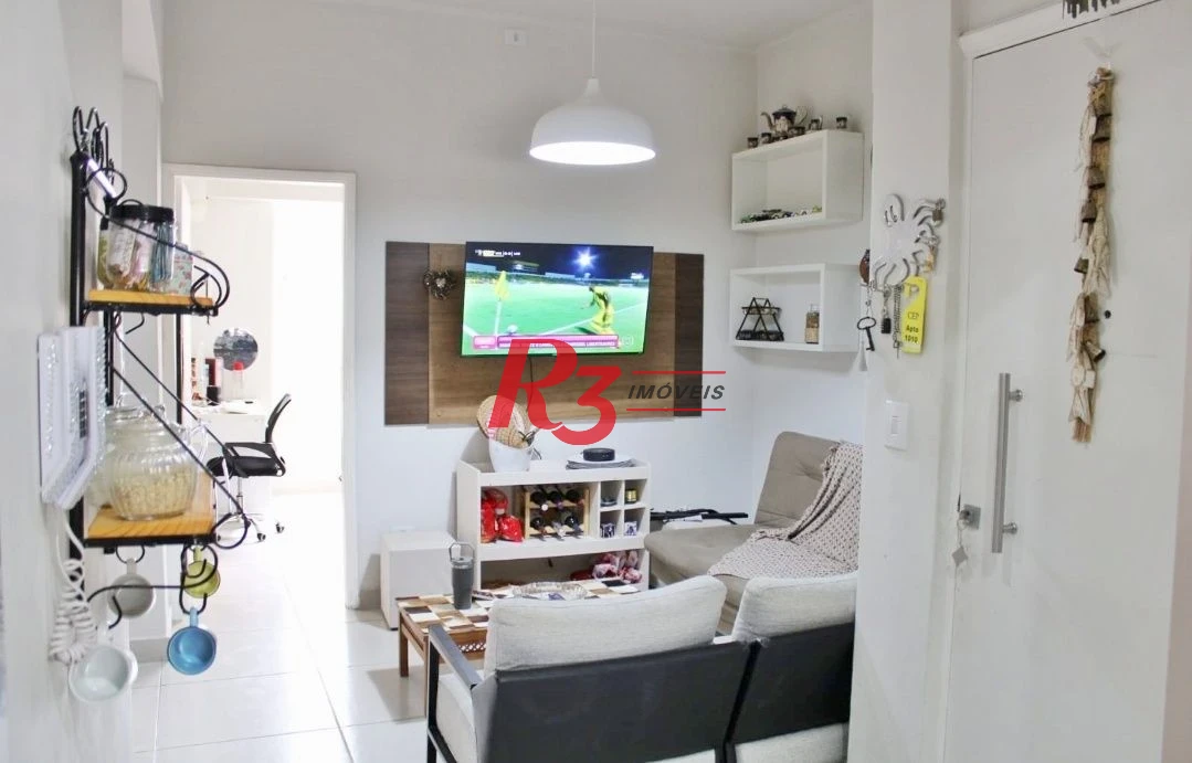 Apartamento com 2 dormitórios à venda, 68 m² por R$ 650.000,00 - José Menino - Santos/SP