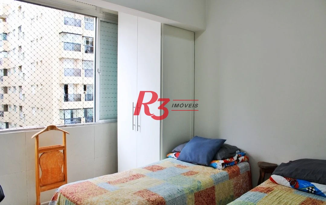 Apartamento com 2 dormitórios à venda, 68 m² por R$ 650.000,00 - José Menino - Santos/SP
