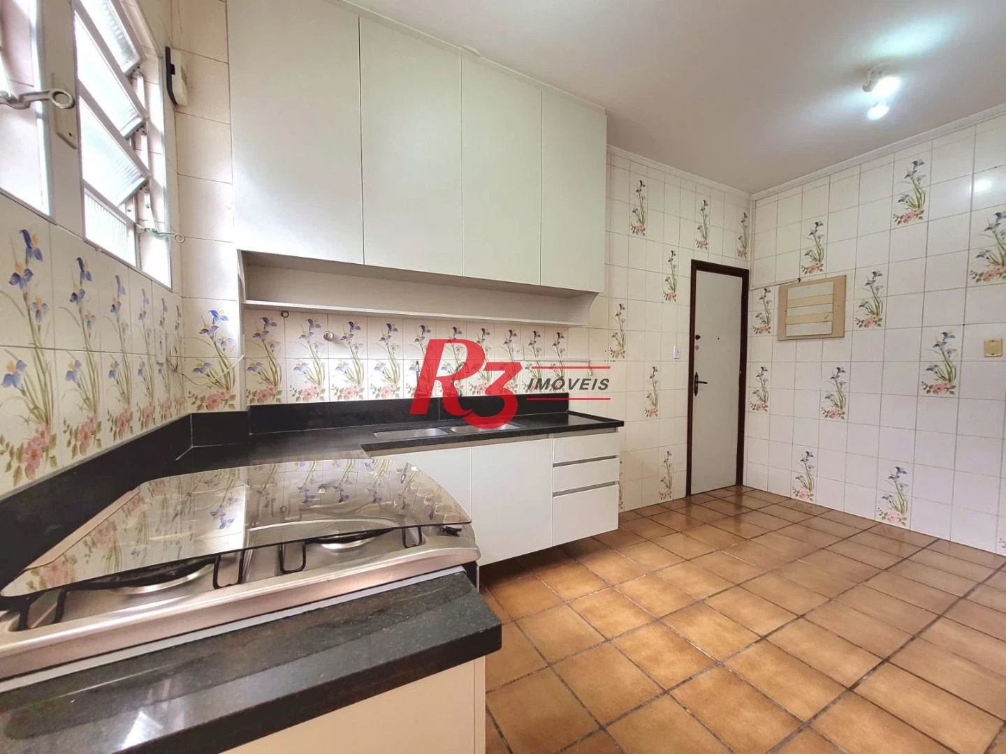 Apartamento com 3 dormitórios à venda, 144 m² por R$ 730.000,00 - Boqueirão - Santos/SP