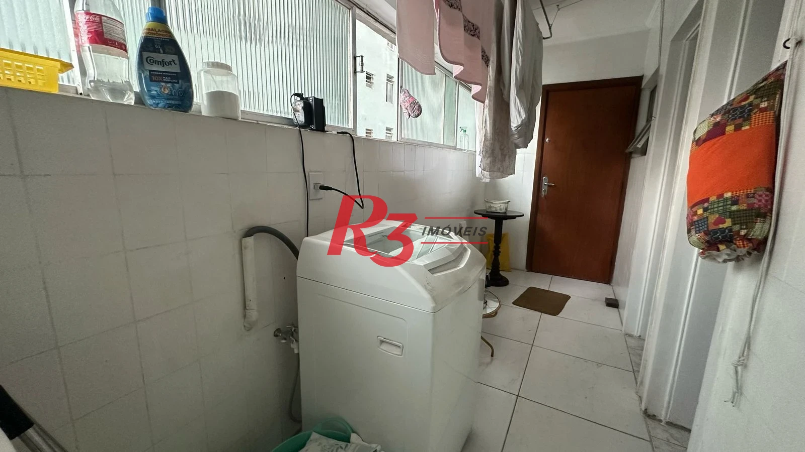 Apartamento com 3 dormitórios à venda, 240 m² por R$ 1.900.000,00 - Pompéia - Santos/SP