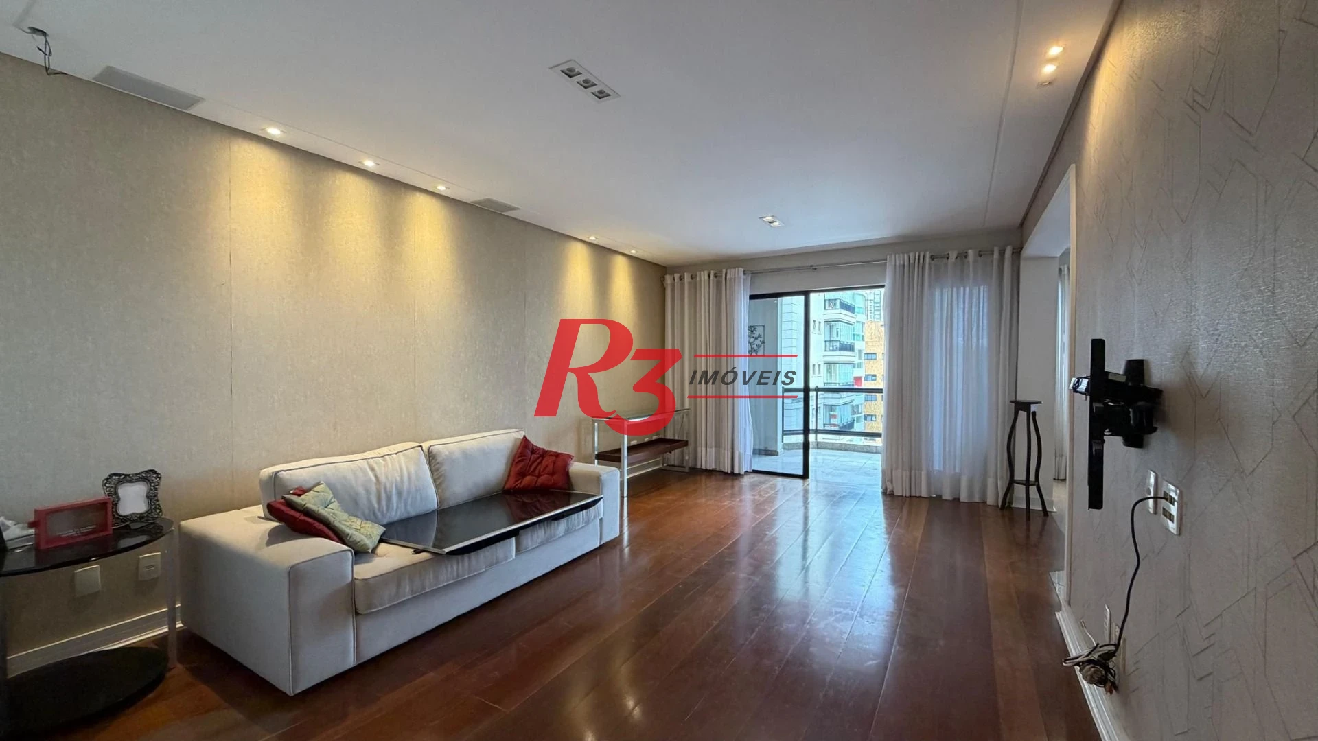 Apartamento com 4 dormitórios à venda, 184 m² por R$ 1.590.000,00 - Boqueirão - Santos/SP