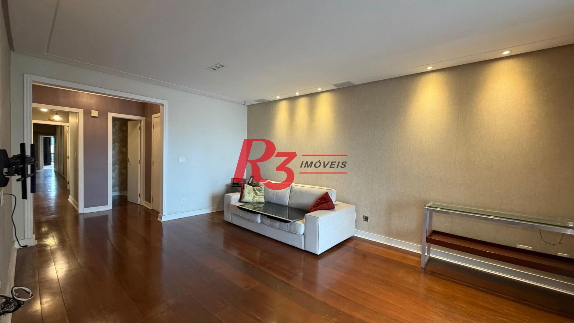 Apartamento com 4 dormitórios à venda, 184 m² por R$ 1.590.000,00 - Boqueirão - Santos/SP