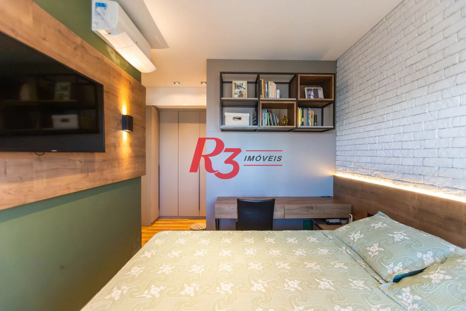 Apartamento com 3 dormitórios à venda, 155 m² por R$ 2.759.000,00 - Ponta da Praia - Santos/SP