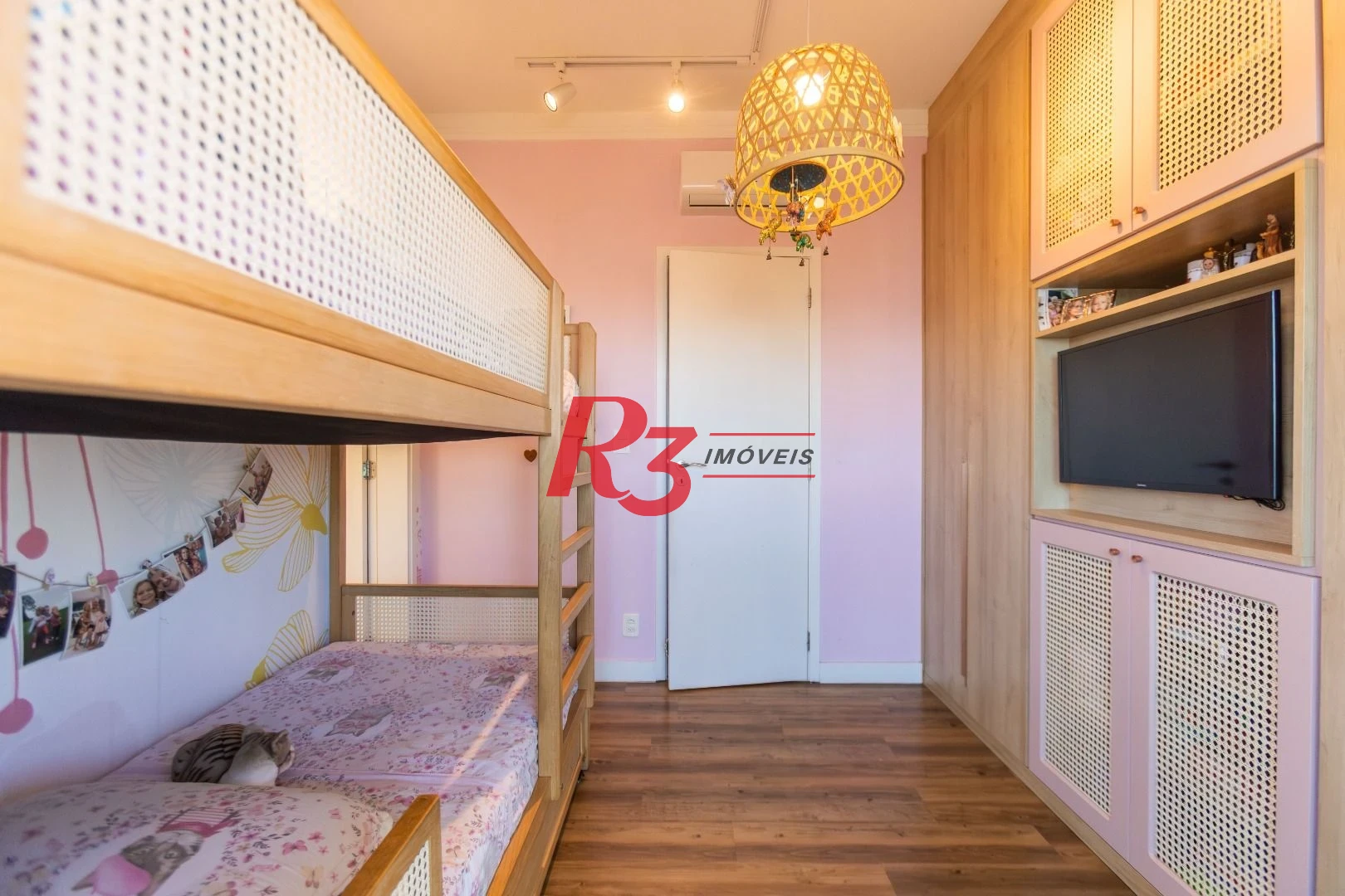 Apartamento com 3 dormitórios à venda, 155 m² por R$ 2.759.000,00 - Ponta da Praia - Santos/SP