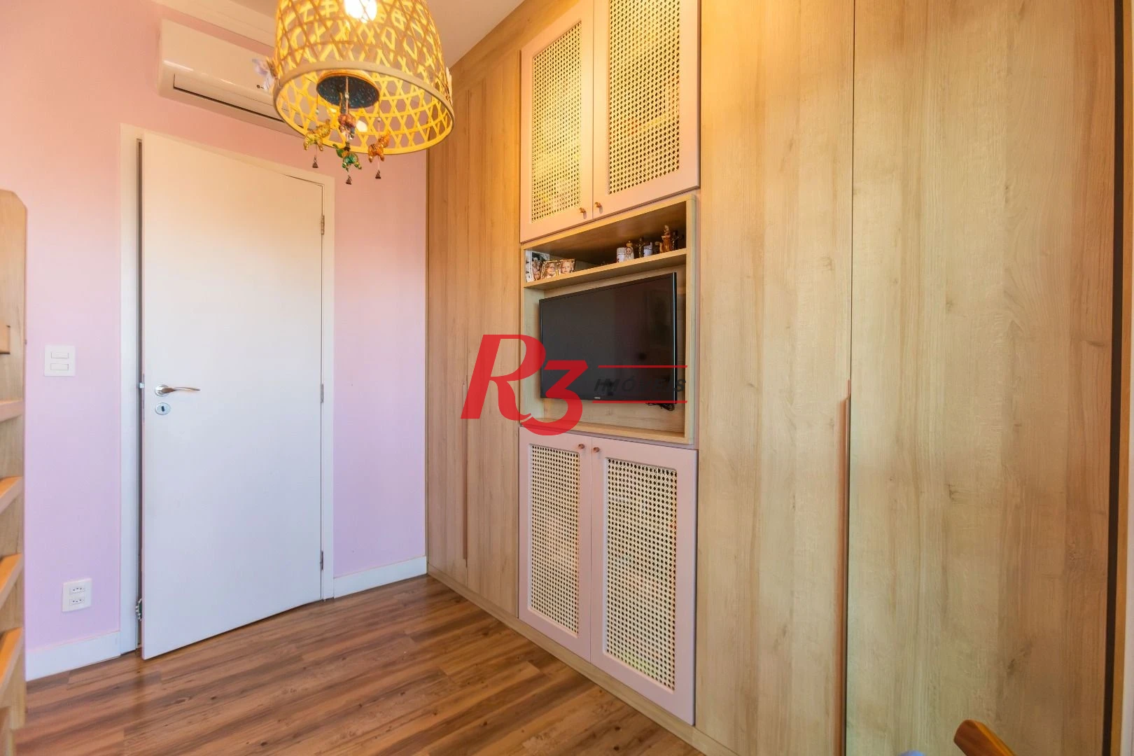 Apartamento com 3 dormitórios à venda, 155 m² por R$ 2.759.000,00 - Ponta da Praia - Santos/SP