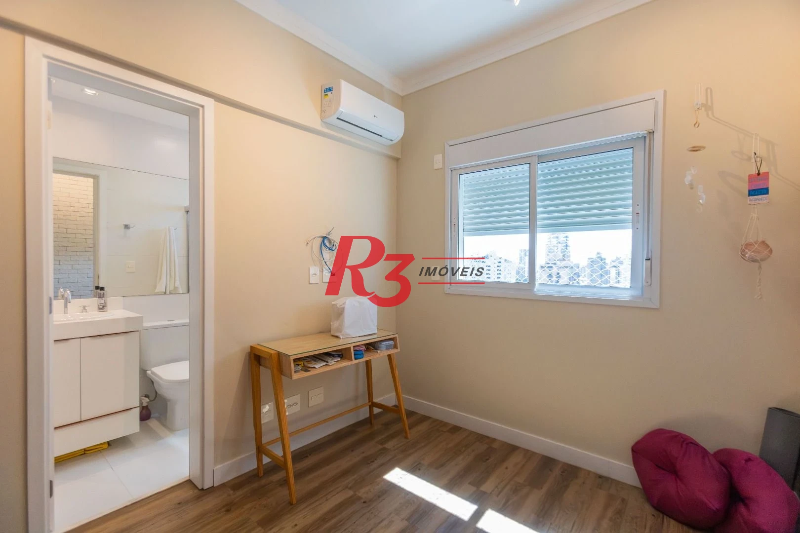 Apartamento com 3 dormitórios à venda, 155 m² por R$ 2.759.000,00 - Ponta da Praia - Santos/SP